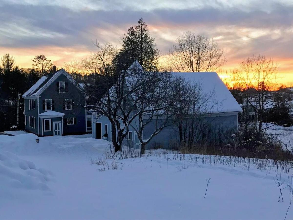 Private 2 Bedrooms And 1 Bathroom In Grand Victorian Home In The Heart Of The Whiite Mountains! Great Host Whitefield Екстериор снимка