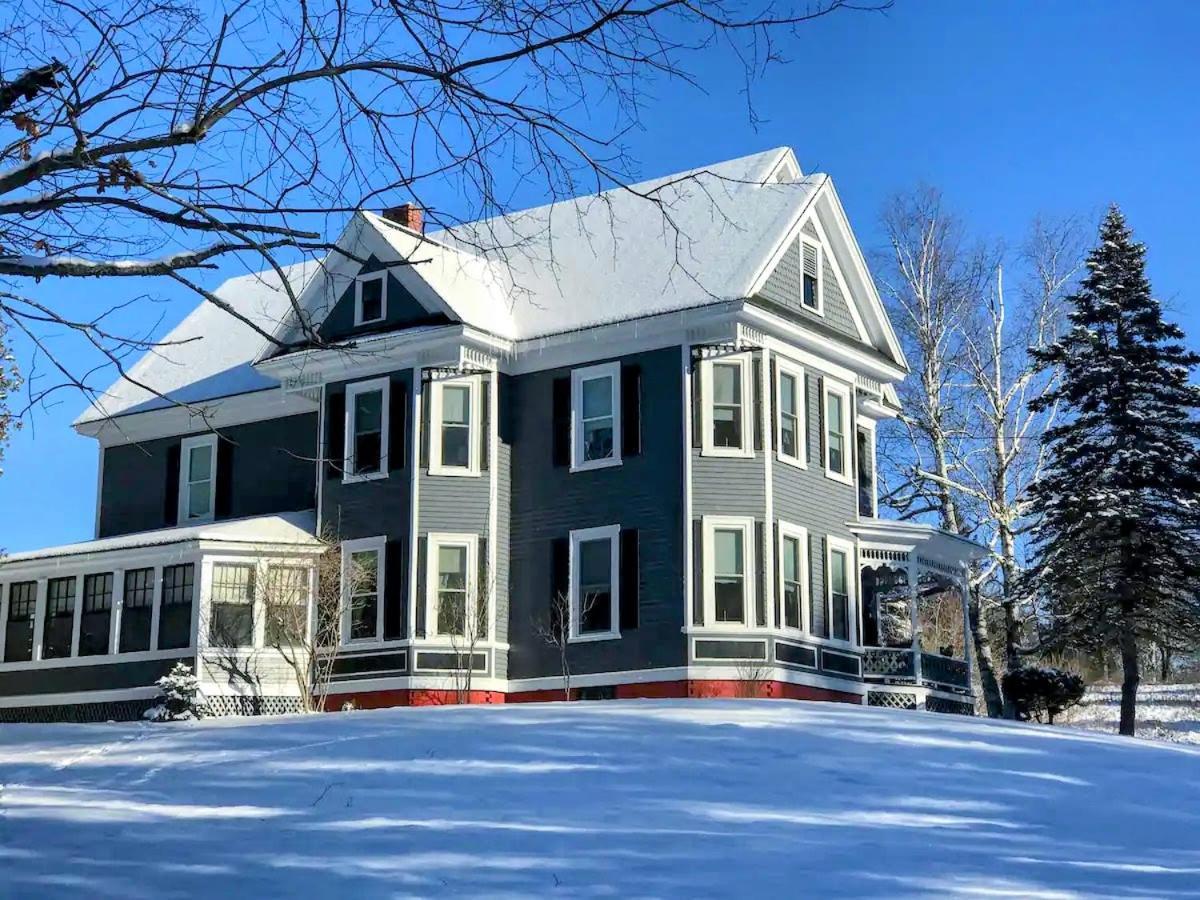 Private 2 Bedrooms And 1 Bathroom In Grand Victorian Home In The Heart Of The Whiite Mountains! Great Host Whitefield Екстериор снимка